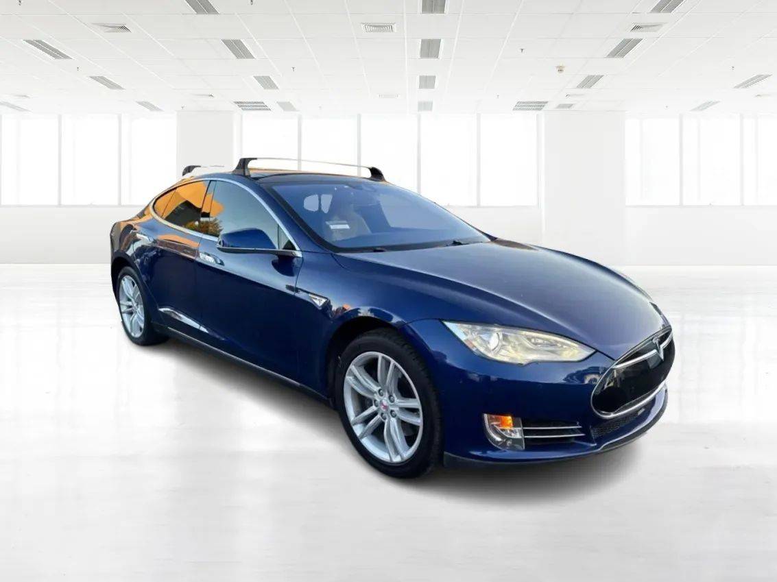 2015 Tesla Model S 70D — Hatchback — 106,627 mi — Newark, CA