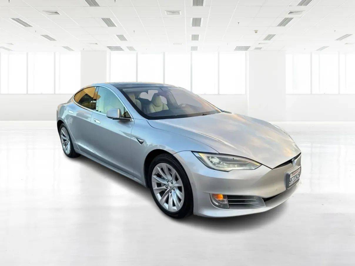 2018 Tesla Model S 75D — Hatchback — 138,698 mi — Newark, CA