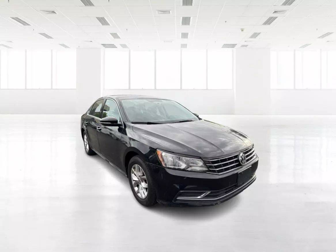 2017 Volkswagen Passat 1.8T S — Sedan — 35,984 mi — Newark, CA