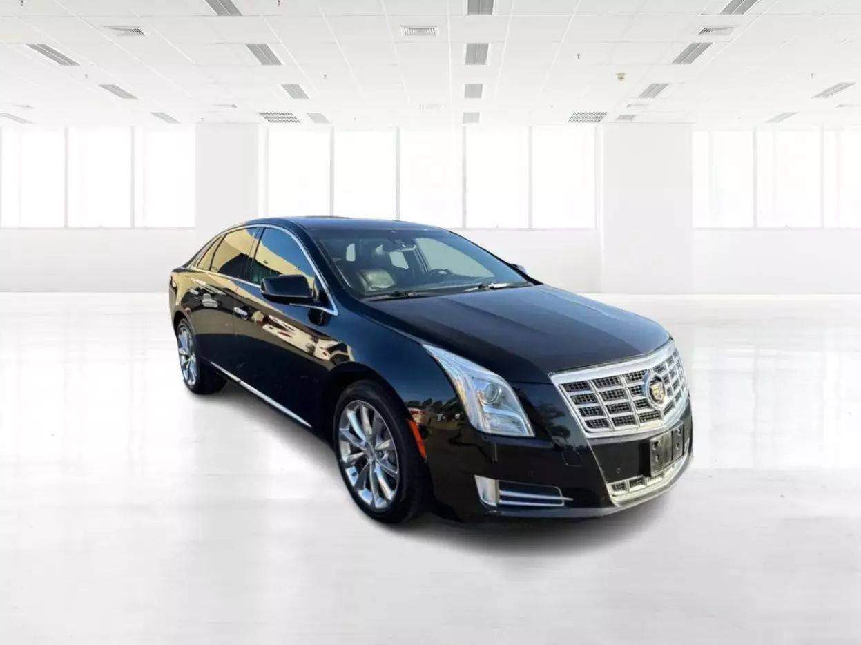 2013 Cadillac XTS Luxury — Sedan — 142,609 mi — Newark, CA