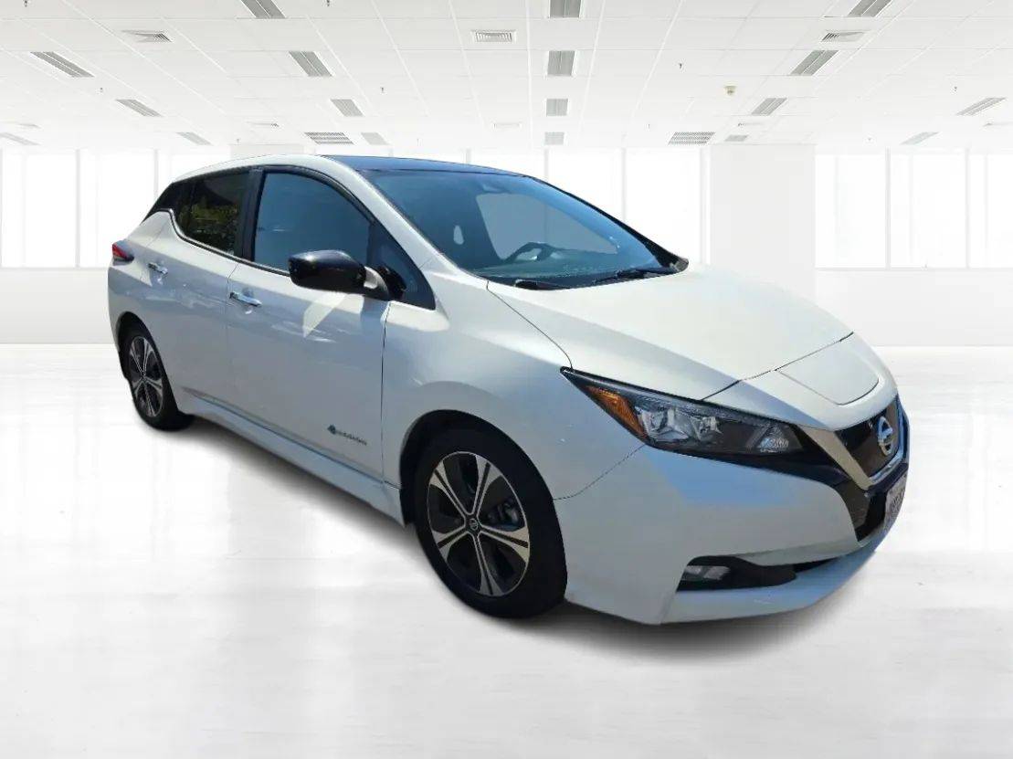 2019 Nissan LEAF SV — Hatchback — 33,540 mi — Newark, CA