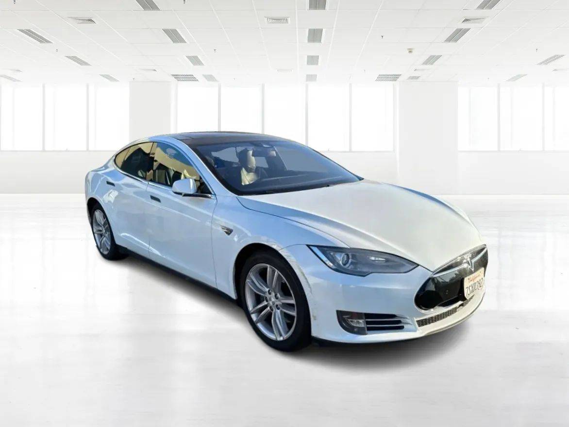 2016 Tesla Model S 60 — Hatchback — 109,353 mi — Newark, CA