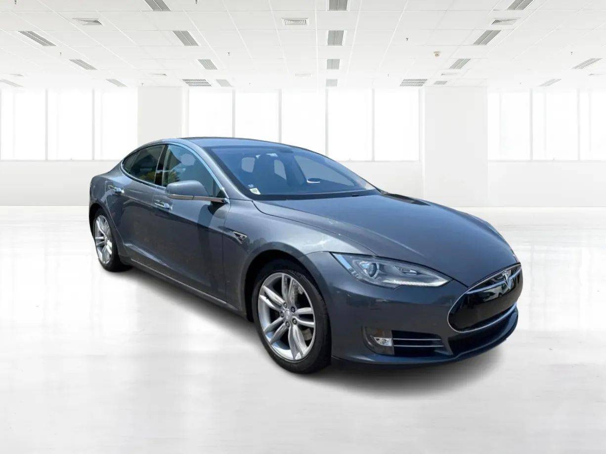 2013 Tesla Model S Standard — Hatchback — 107,900 mi — Newark, CA
