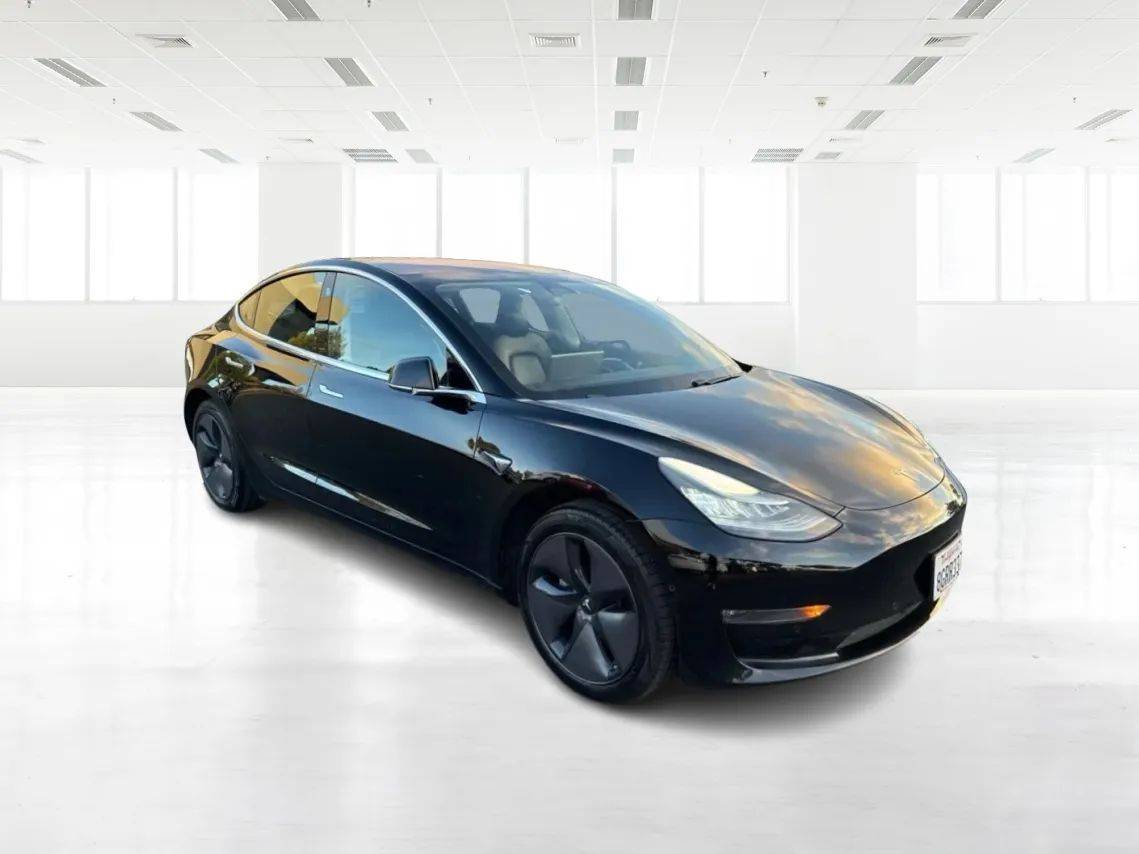 2018 Tesla Model 3 Mid Range — Sedan — 106,895 mi — Newark, CA