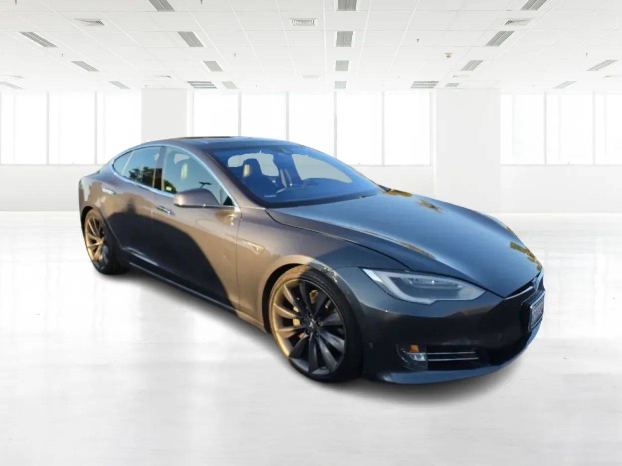 2016 Tesla Model S 75D — Hatchback — 127,644 mi — Newark, CA