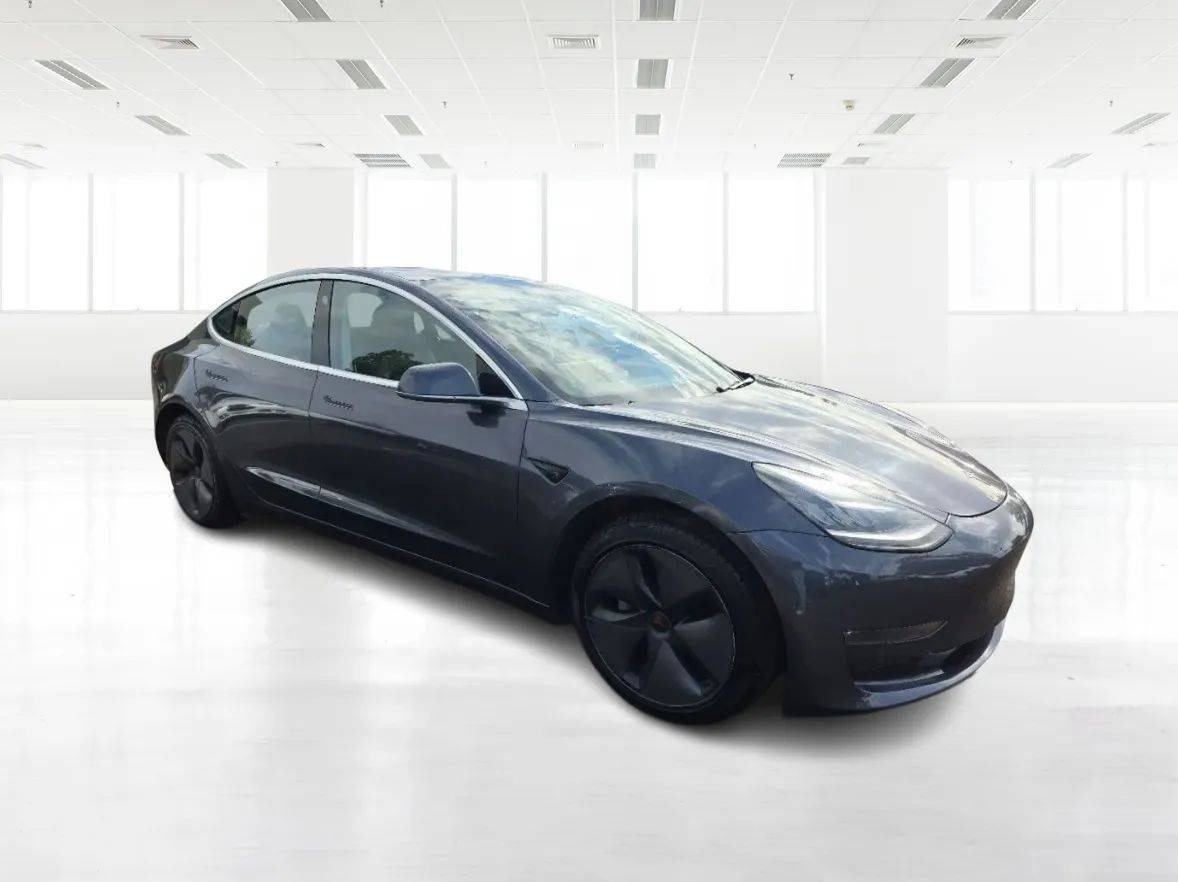 2018 Tesla Model 3 Long Range — Sedan — 141,886 mi — Newark, CA