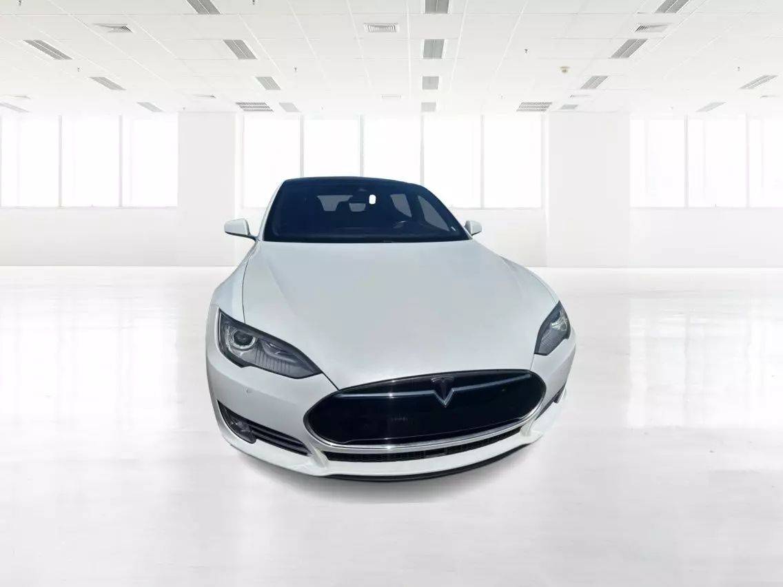 2015 Tesla Model S 70D — Hatchback — 81,545 mi — Newark, CA