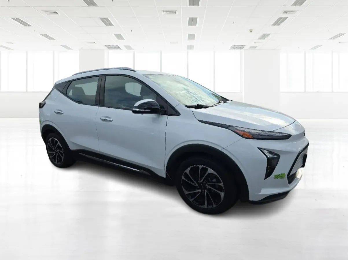 2022 Chevrolet Bolt EUV Premier — SUV — 51,436 mi — Newark, CA
