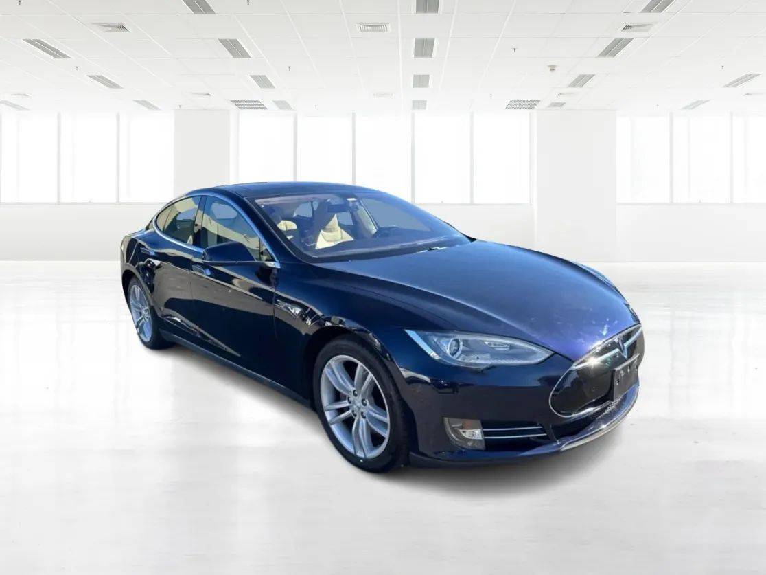 2014 Tesla Model S P85 — Hatchback — 61,388 mi — Newark, CA