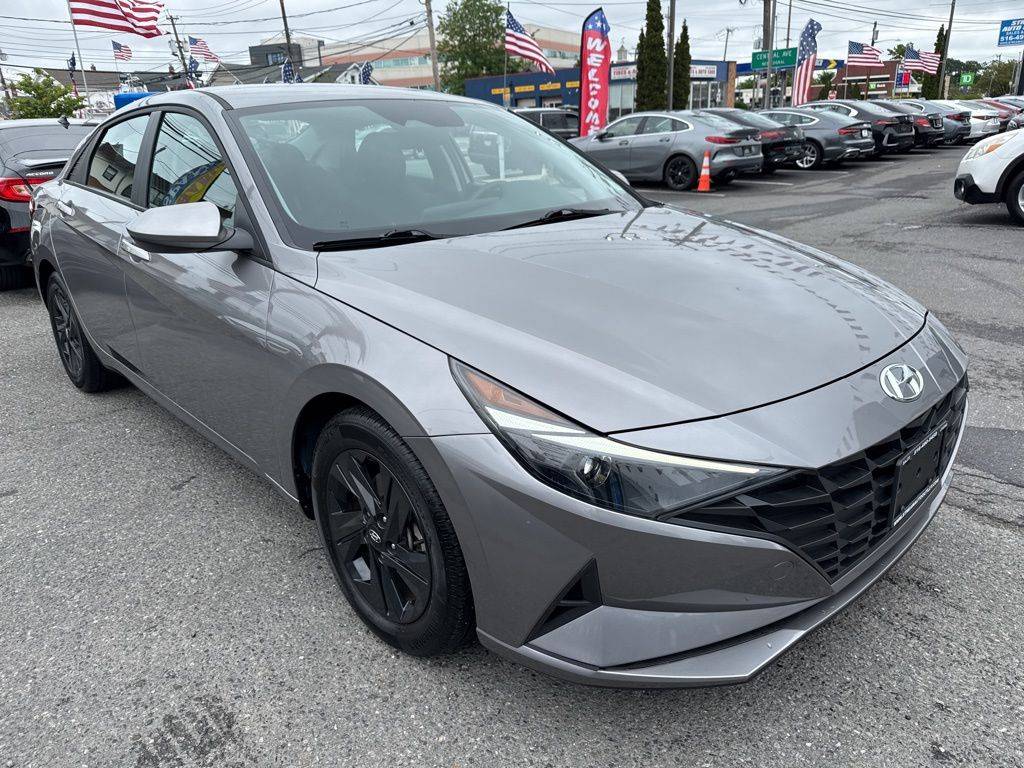 2023 Hyundai Elantra SEL — Sedan — 50,127 mi — Valley Stream, NY