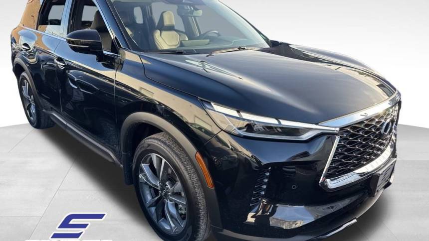 2025 INFINITI QX60 LUXE — SUV — 426 mi — Valley Stream, NY