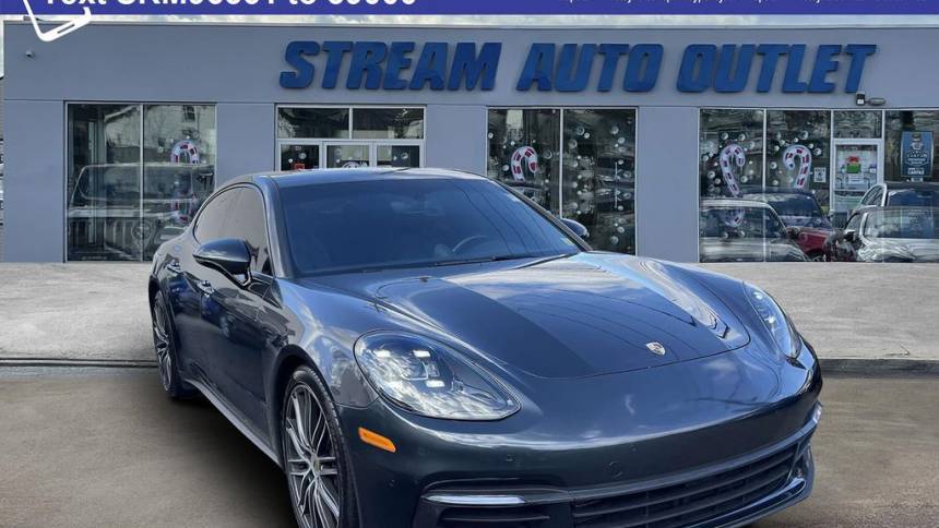 2018 Porsche Panamera Base
