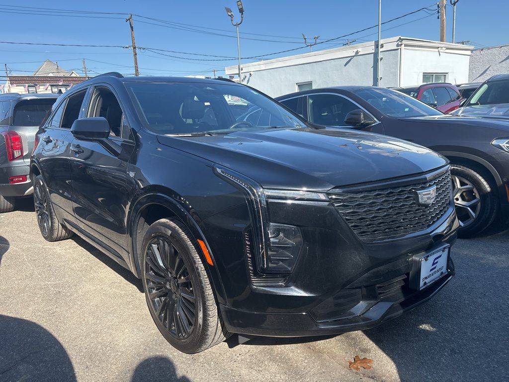 2024 Cadillac XT4 Premium Luxury — SUV — 28,769 mi — Valley Stream, NY