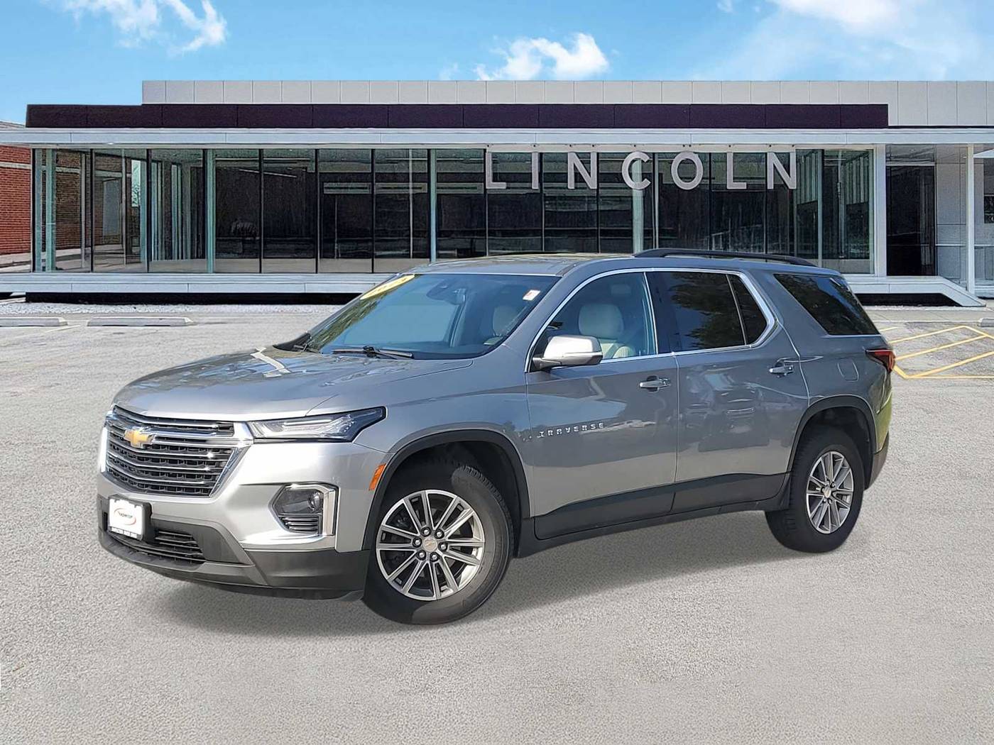 2023 Chevrolet Traverse LT Cloth — SUV — 71,598 mi — Calumet City, IL