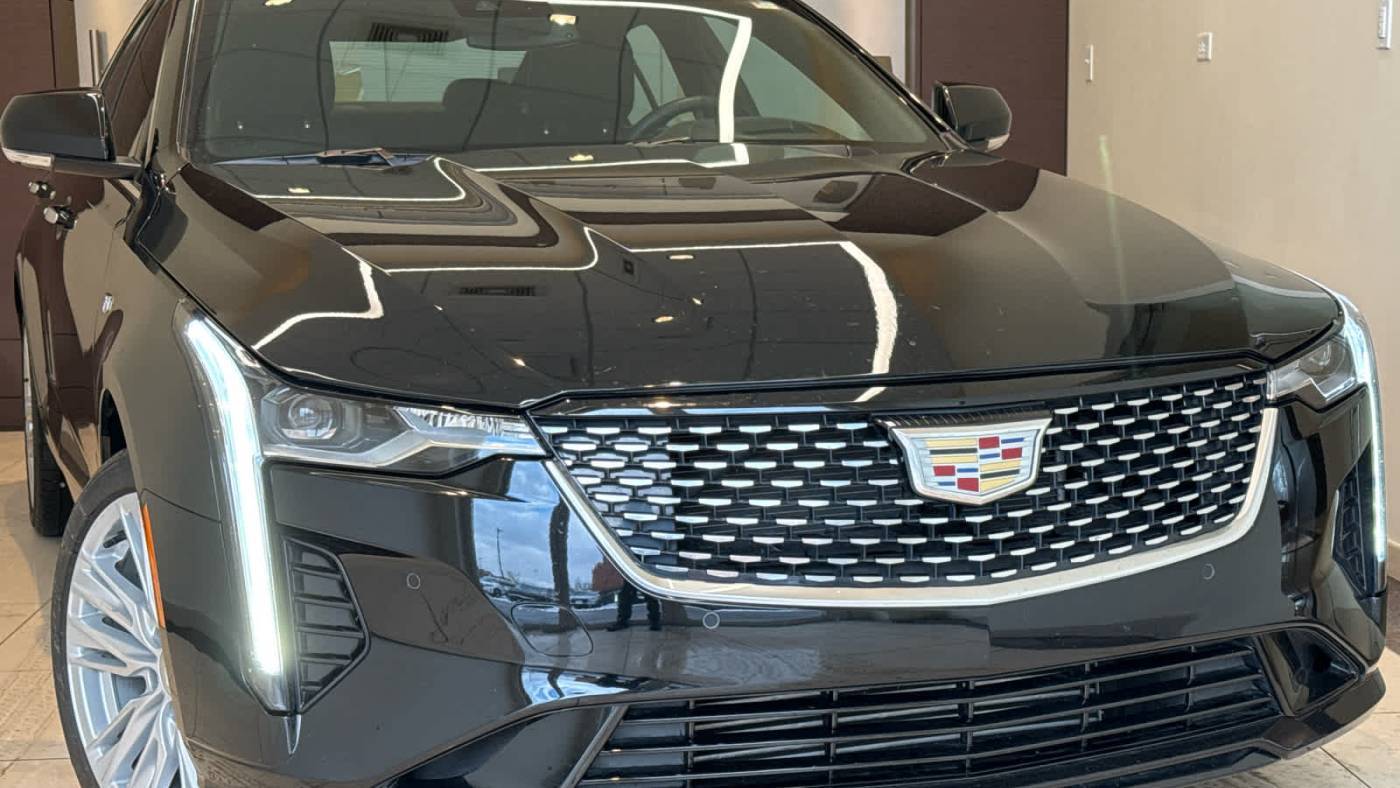 2024 Cadillac CT4 Premium Luxury — Sedan — 10,701 mi — Calumet City, IL