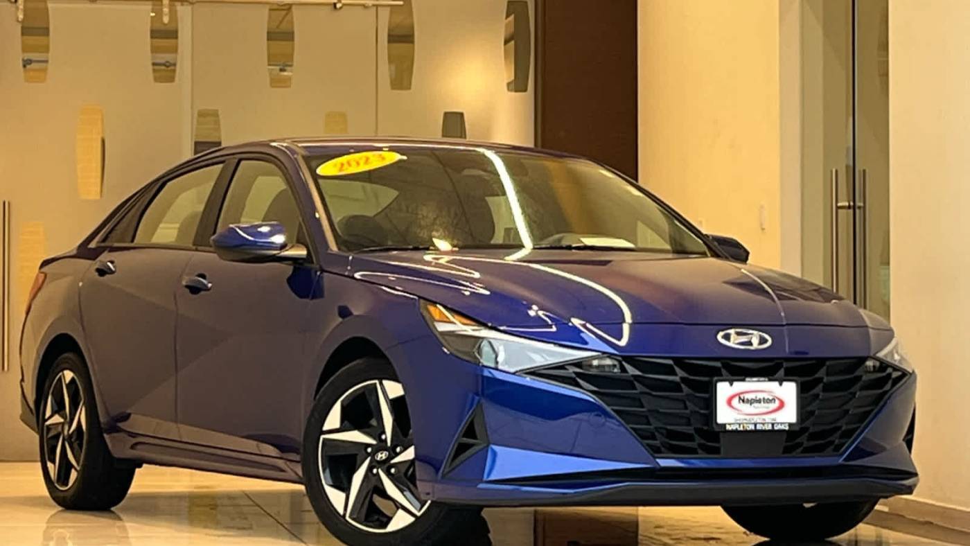 2023 Hyundai Elantra SEL — Sedan — 27,779 mi — Calumet City, IL