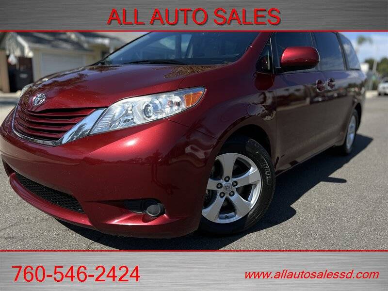 2015 Toyota Sienna LE — Minivan — 118,354 mi — Escondido, CA