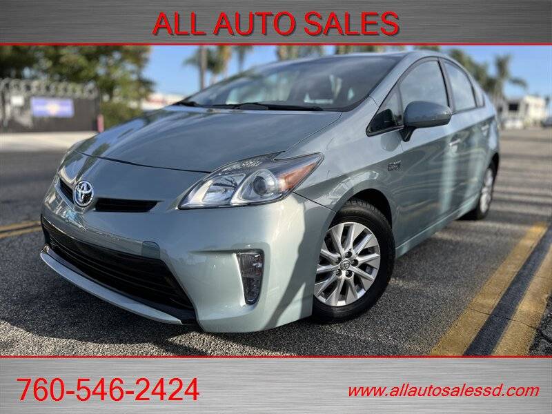2013 Toyota Prius Advanced — Hatchback — 84,345 mi — Escondido, CA