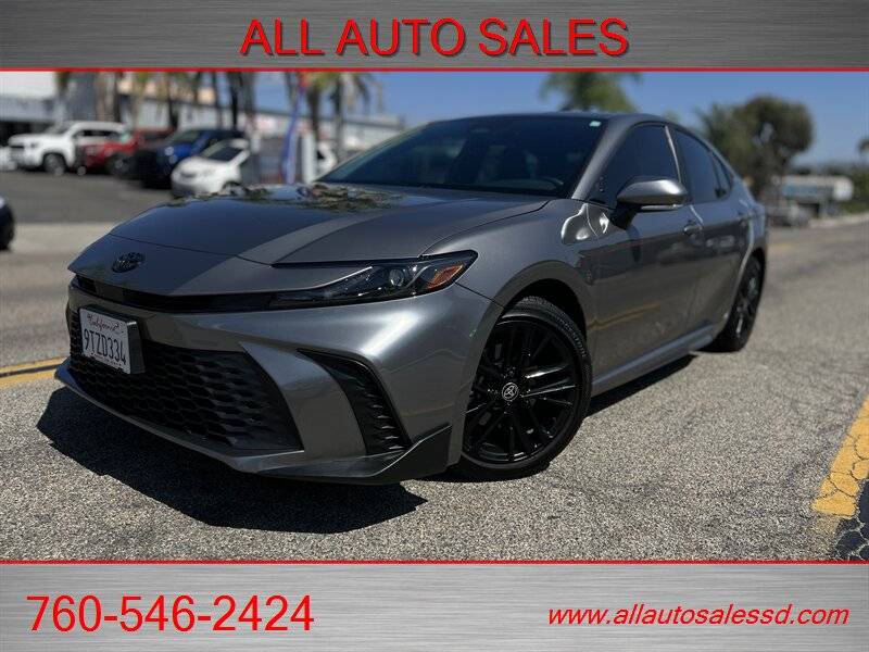 2025 Toyota Camry Hybrid SE — Sedan — 7,796 mi — Escondido, CA