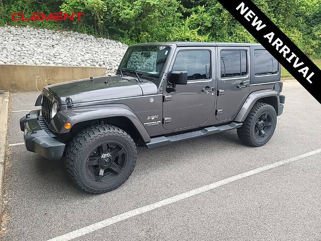 2016 Jeep Wrangler Sahara — SUV — 66,152 mi — Columbia, IL