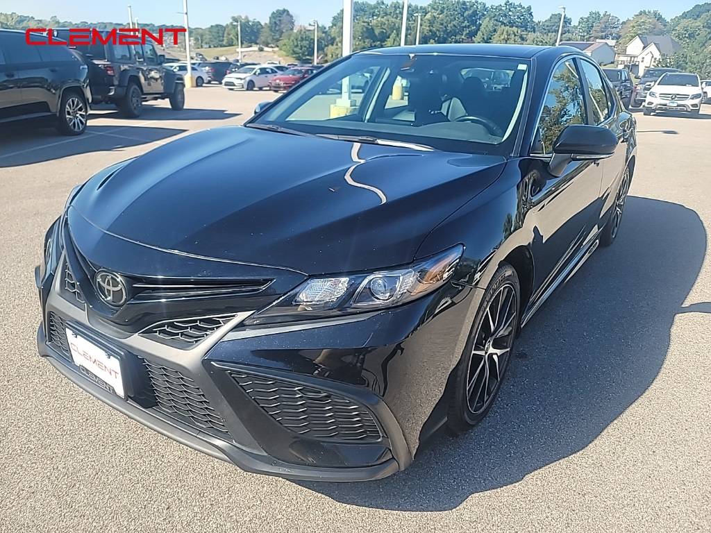2023 Toyota Camry SE — Sedan — 61,583 mi — Columbia, IL