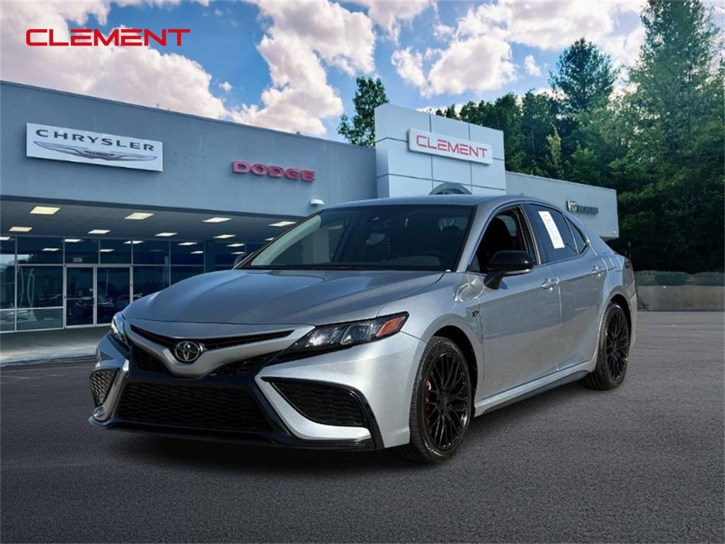 2022 Toyota Camry SE — Sedan — 73,372 mi — Columbia, IL
