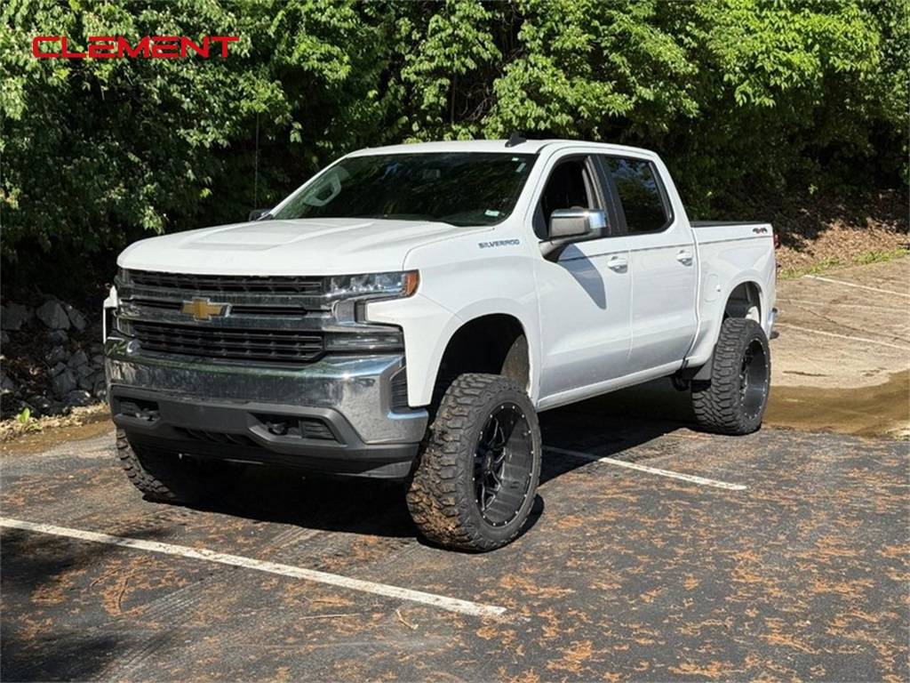 2019 Chevrolet Silverado 1500 LT — Pickup Truck — 142,000 mi — Columbia, IL