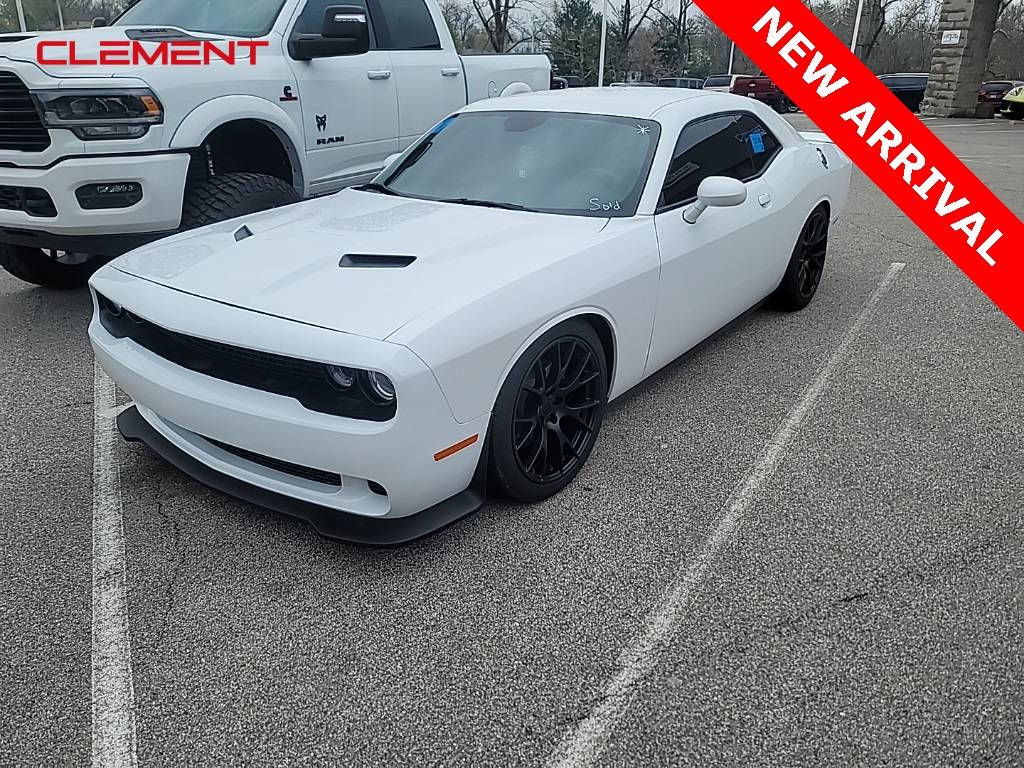 2020 Dodge Challenger SXT — Coupe — 33,949 mi — Columbia, IL