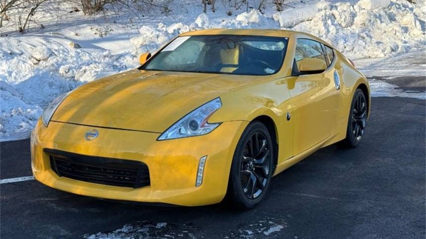 2017 Nissan 370Z Base — Coupe — 43,149 mi — Columbia, IL
