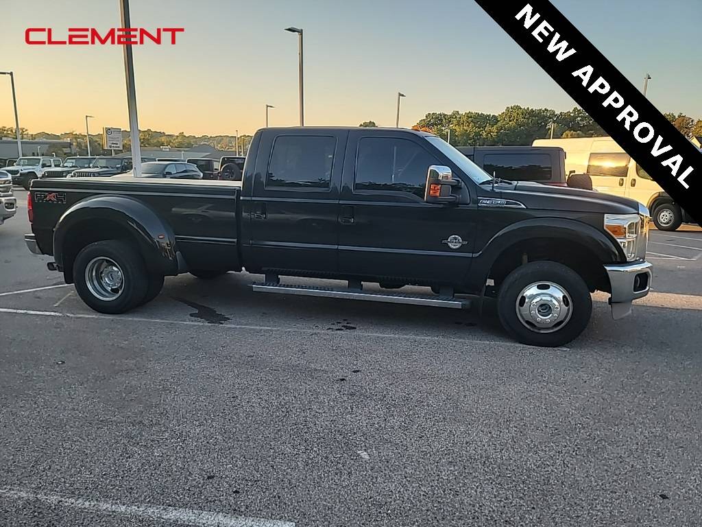 2011 Ford Super Duty F-350 Lariat — Pickup Truck — 94,732 mi — Columbia, IL