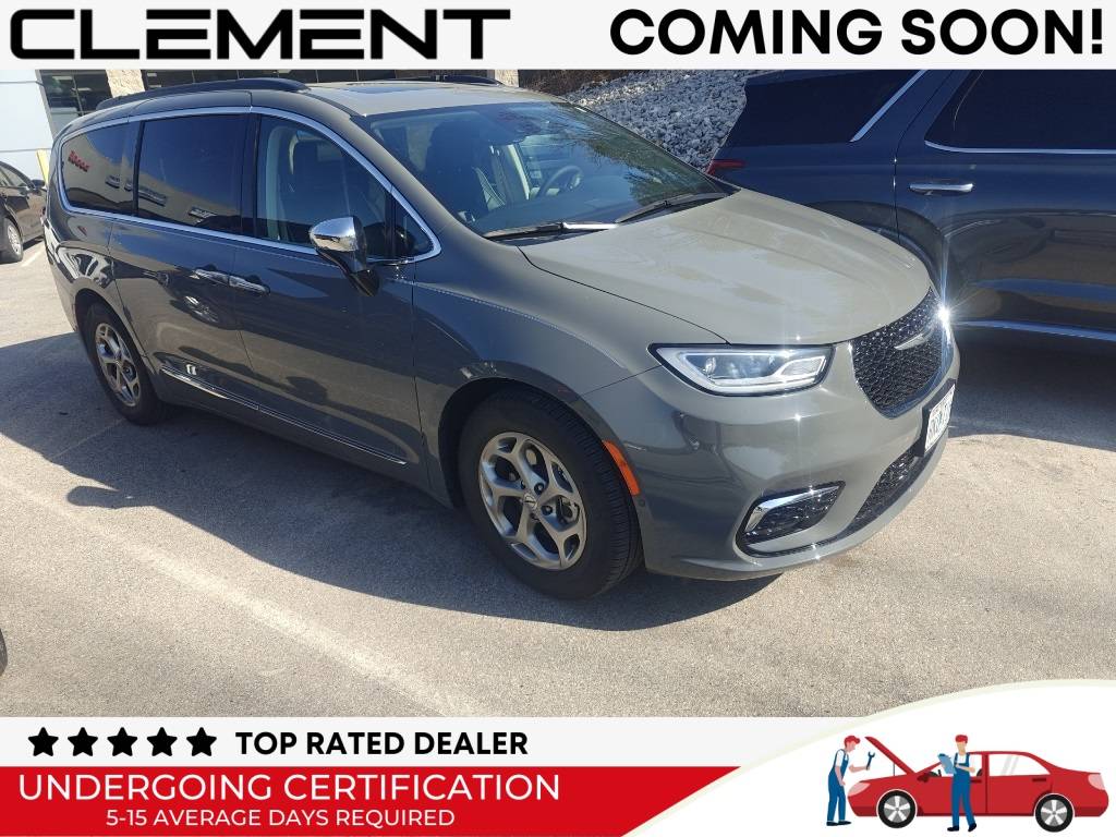 2023 Chrysler Pacifica Limited — Minivan — 17,449 mi — Columbia, IL