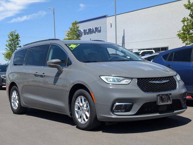 2022 Chrysler Pacifica Touring L — Minivan — 67,121 mi — Albuquerque, NM