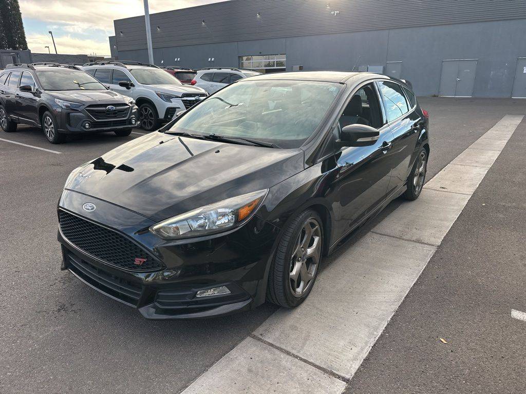 2018 Ford Focus ST — Hatchback — 60,581 mi — Albuquerque, NM