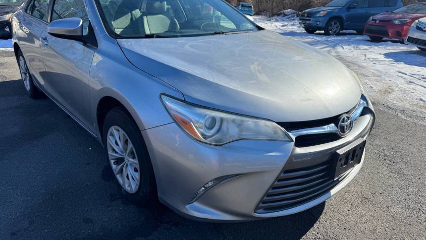 2015 Toyota Camry LE — Sedan — 127,419 mi — Abingdon, MD
