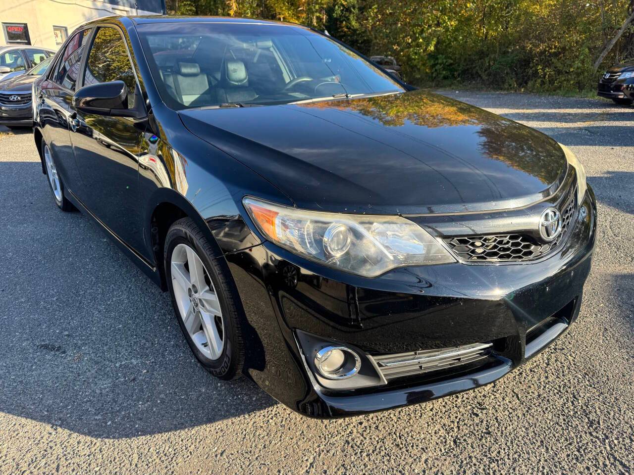 2014 Toyota Camry SE — Sedan — 139,008 mi — Abingdon, MD