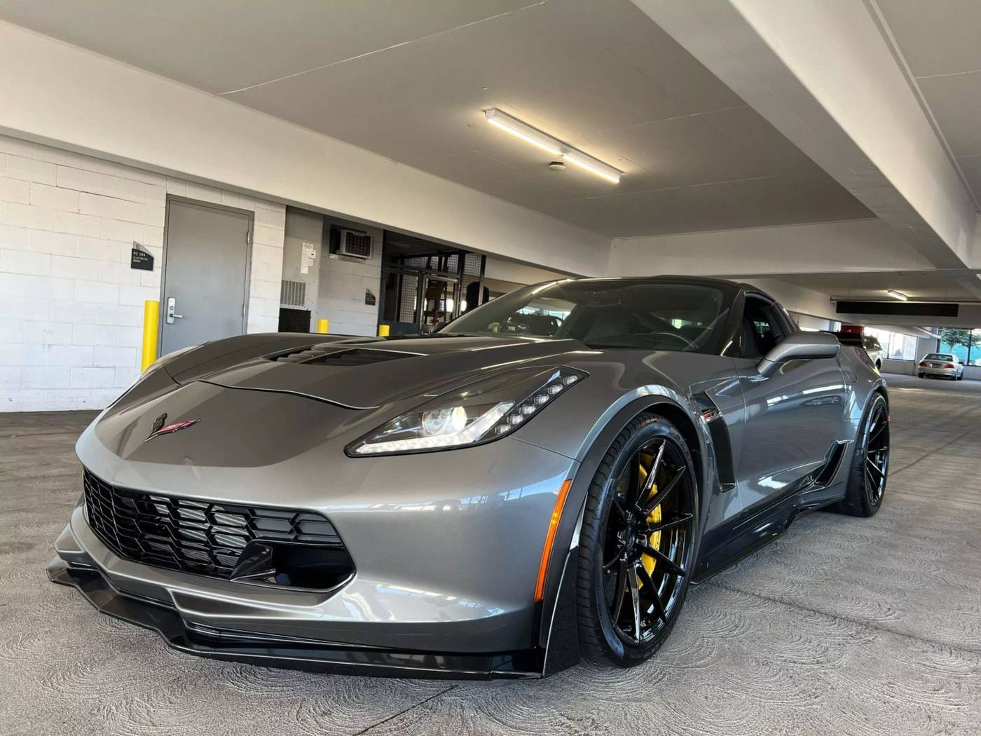 2015 Chevrolet Corvette Z06 2LZ — Coupe — 16,000 mi — Long Beach, CA