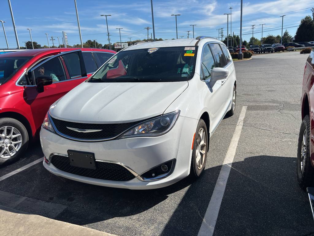 2018 Chrysler Pacifica Touring L Plus — Minivan — 28,996 mi — Burlington, NC