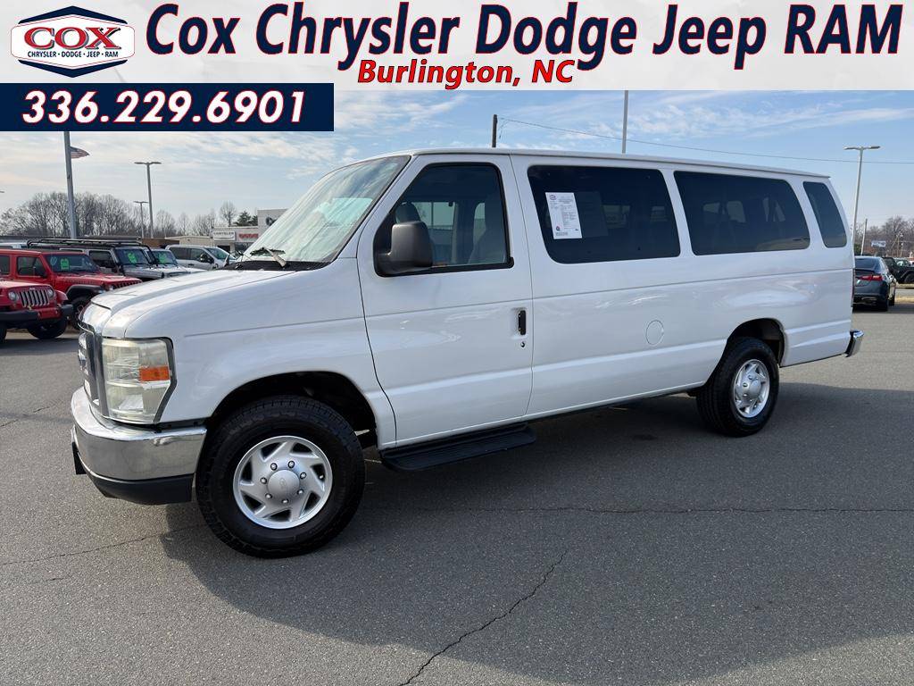 2011 Ford Econoline Wagon E-350 Super Duty XLT
