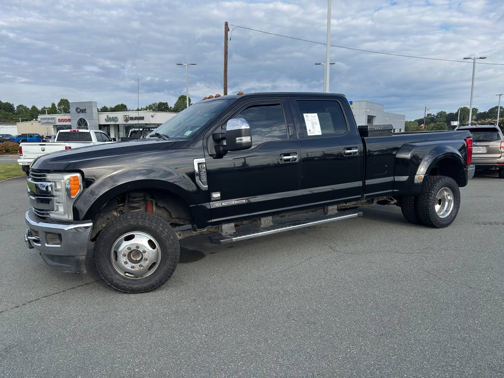 2017 Ford Super Duty F-350 Lariat — Pickup Truck — 227,746 mi — Burlington, NC