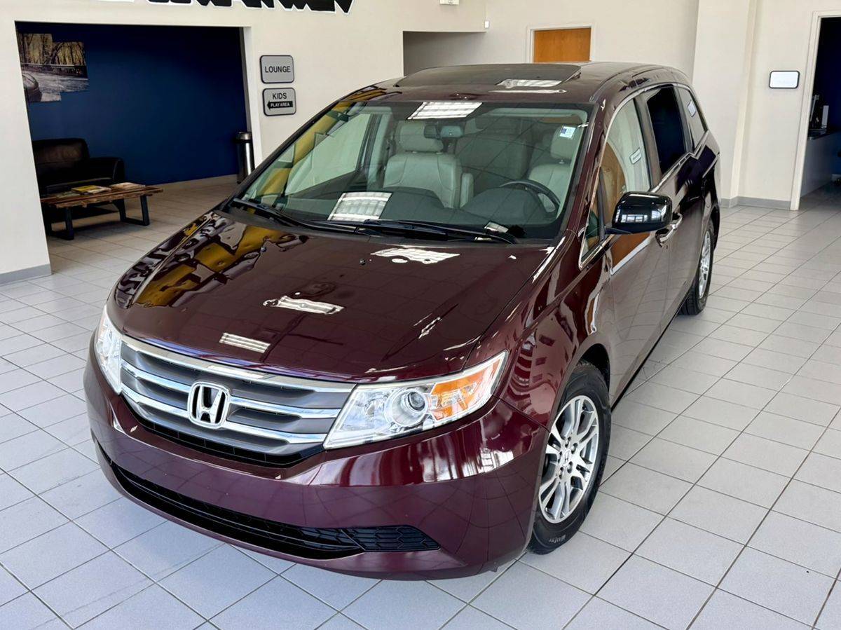 2013 Honda Odyssey EX-L — Minivan — 93,651 mi — Racine, WI