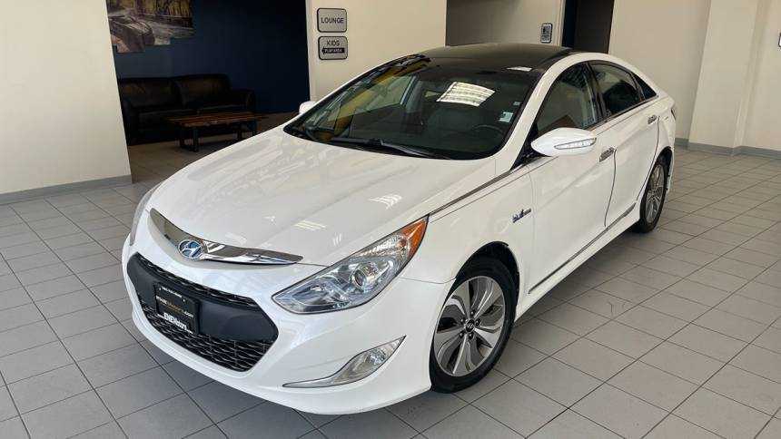 2015 Hyundai Sonata Hybrid Limited — Sedan — 129,796 mi — Racine, WI