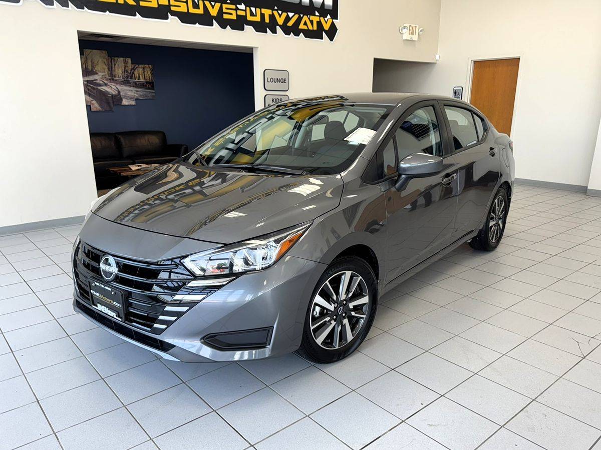 2024 Nissan Versa SV — Sedan — 12,165 mi — Racine, WI