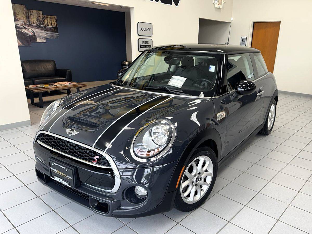 2016 MINI Hardtop Cooper S — Hatchback — 64,641 mi — Racine, WI