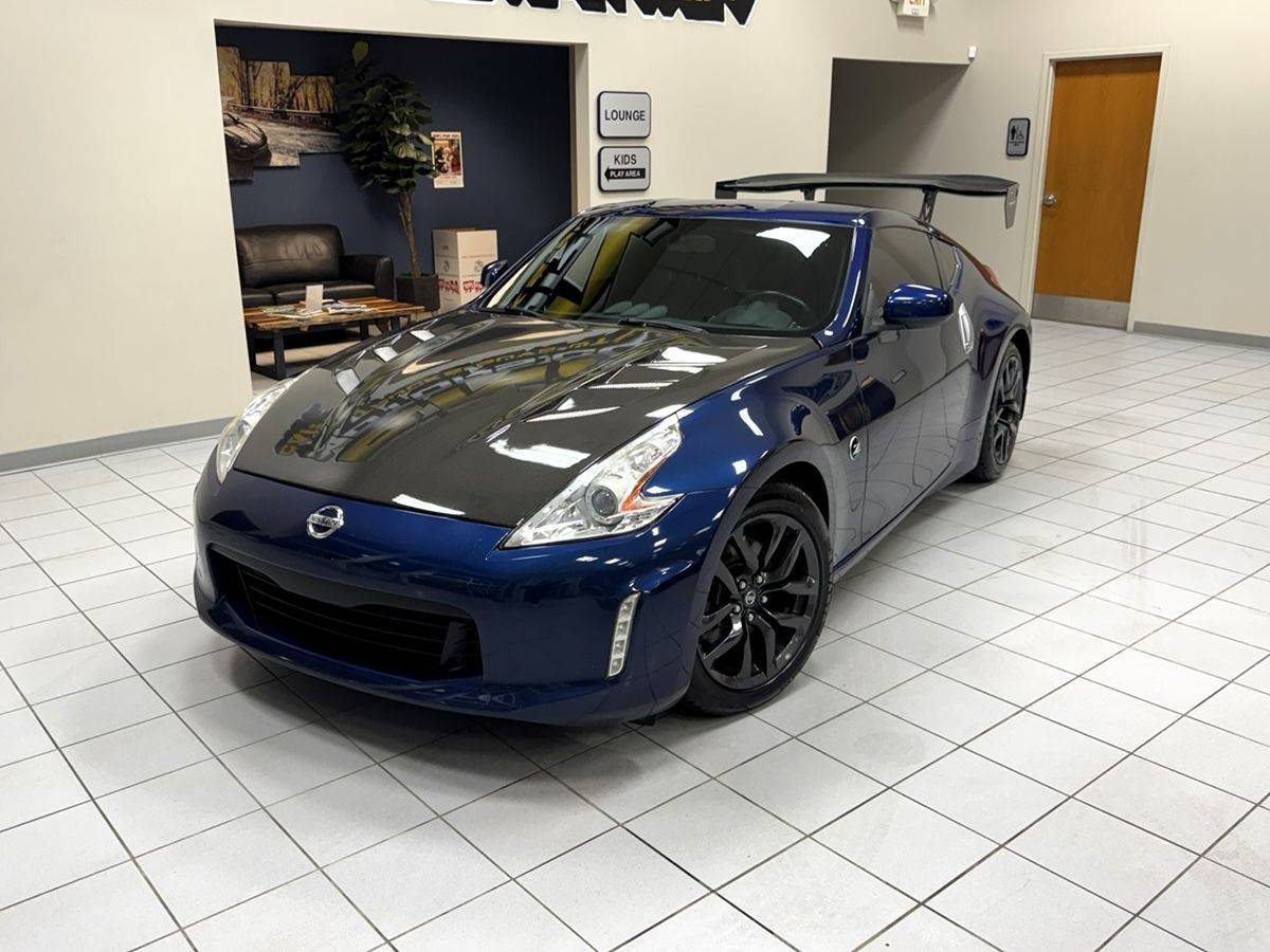 2017 Nissan 370Z Base