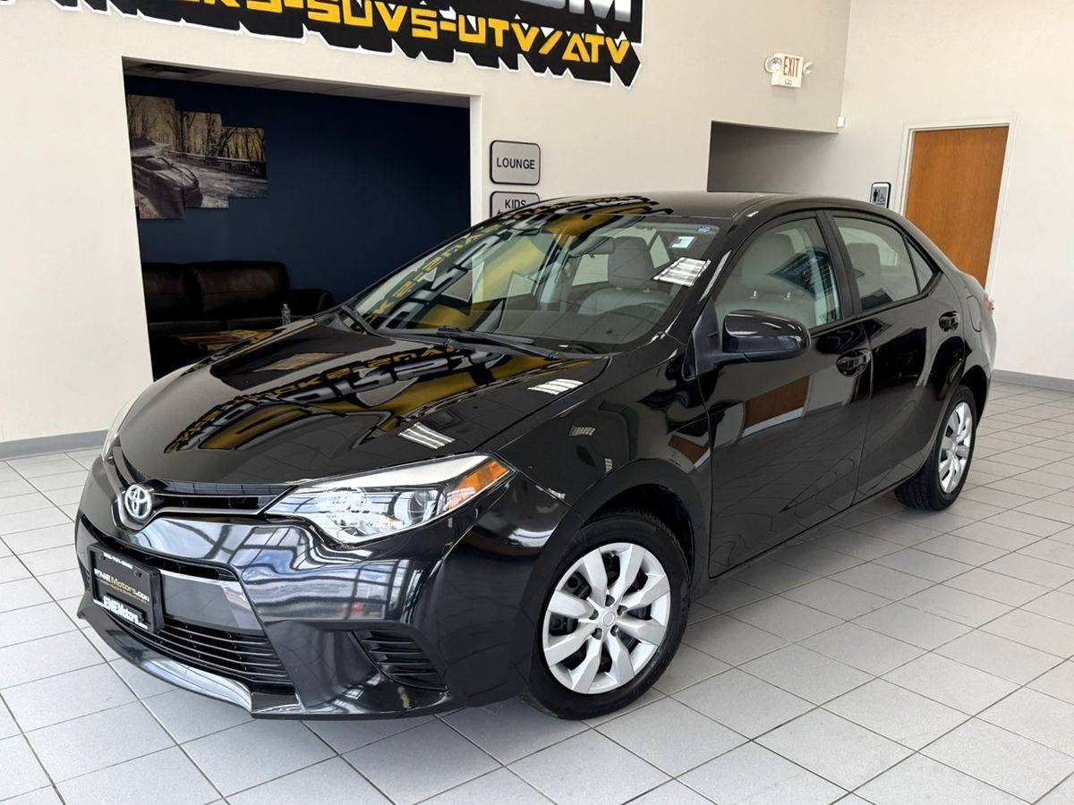 2015 Toyota Corolla LE — Sedan — 119,042 mi — Racine, WI