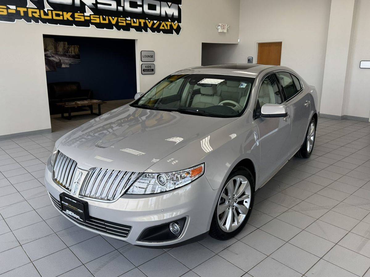 2009 Lincoln MKS 3.7L AWD — Sedan — 48,570 mi — Racine, WI