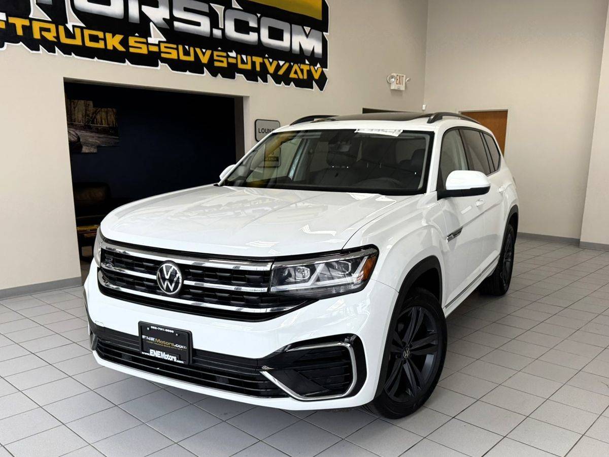 2021 Volkswagen Atlas SE with Technology R-Line — SUV — 99,797 mi — Racine, WI