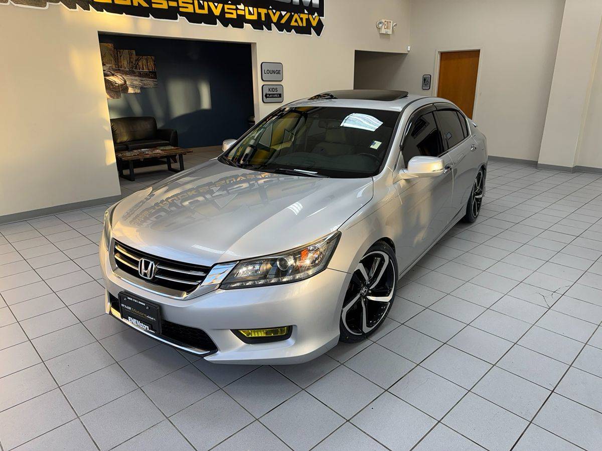 2013 Honda Accord EX-L V6 — Sedan — 118,636 mi — Racine, WI
