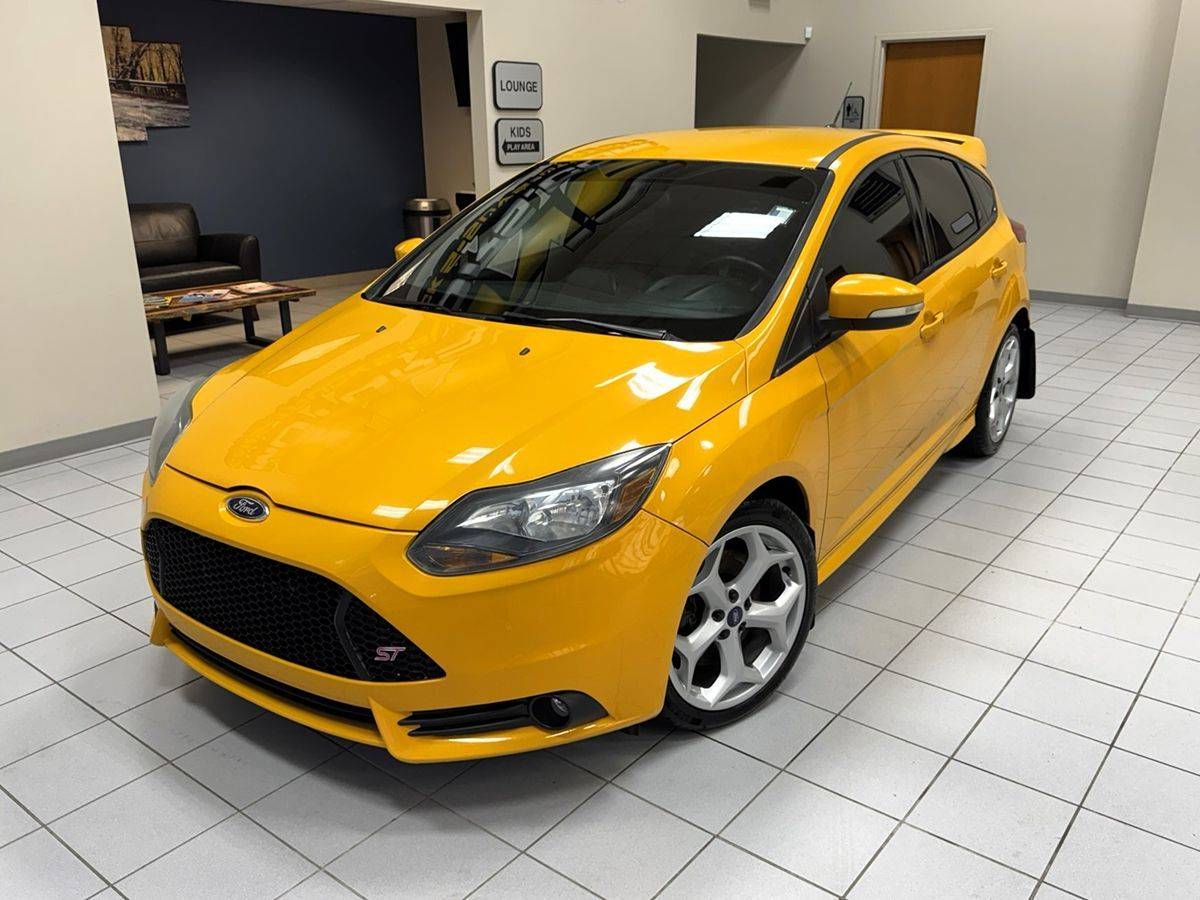 2013 Ford Focus ST — Hatchback — 125,018 mi — Racine, WI