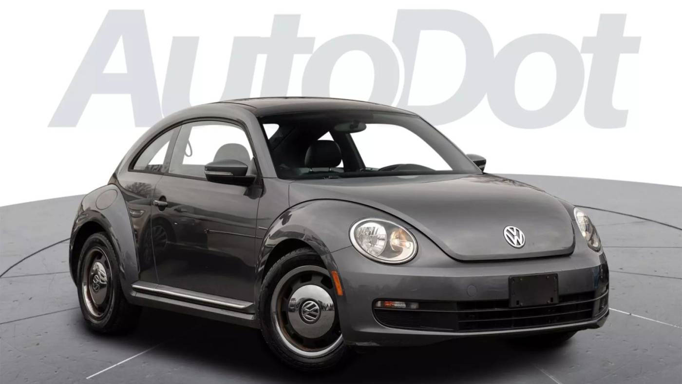2012 Volkswagen Beetle 2.5 — Hatchback — 75,810 mi — Sykesville, MD